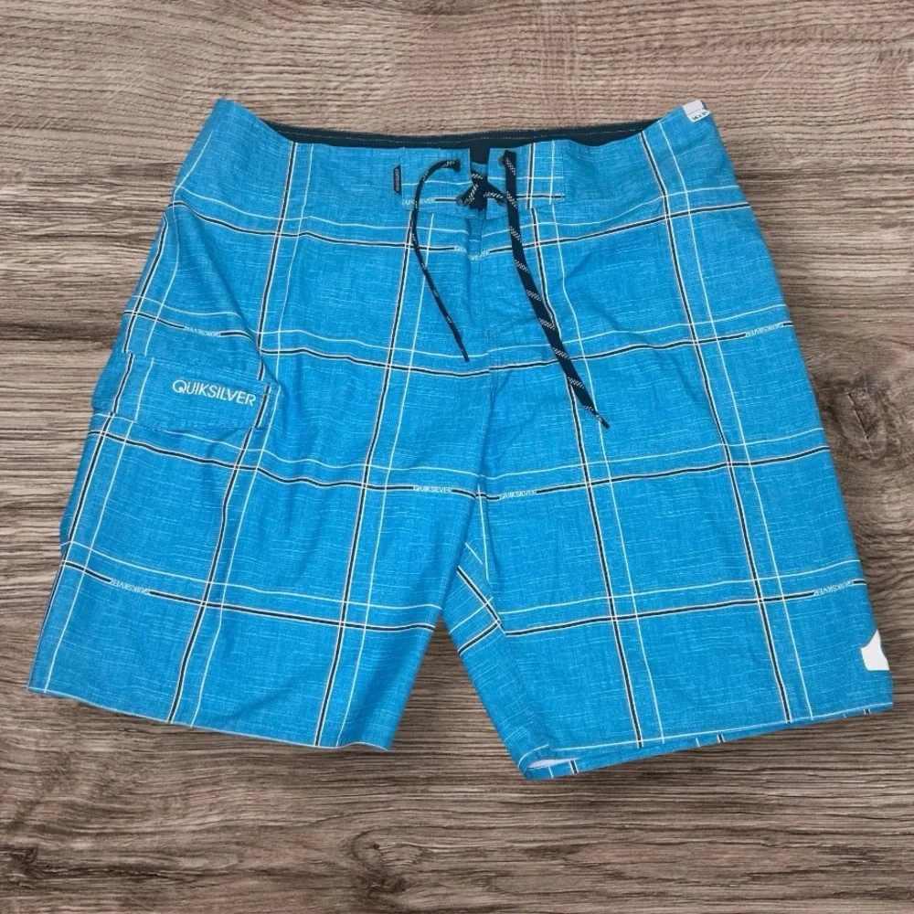 Quiksilver Electric 21 Blue Board Shorts Quick-Dry Plaid Draw Cord Sz 36